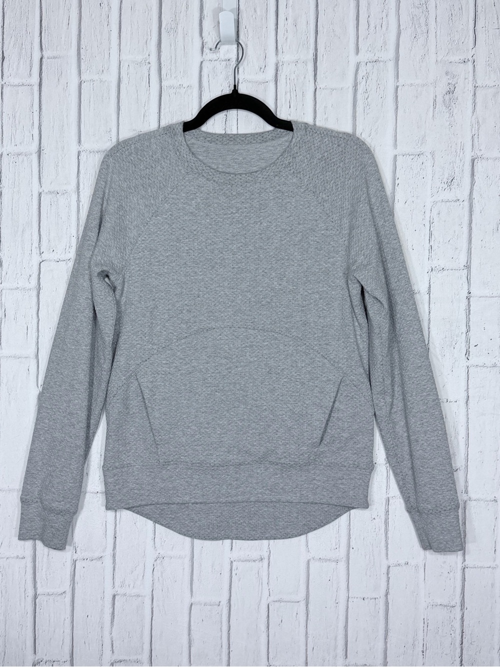 🩶 Lululemon Catch A Moment Sweatshirt Light Grey Size 4 Estimated